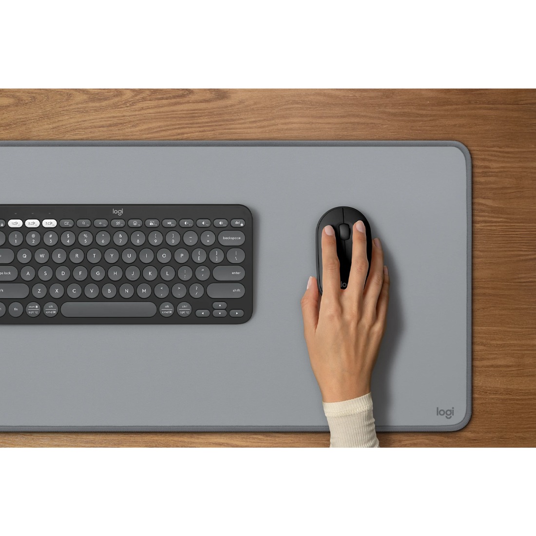 Wireless Mouse Logitech M350s_0002_Layer 6